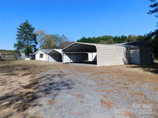 944 W Hwy 150 Highway, Lincolnton, NC 28092