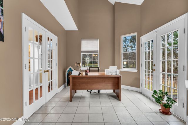 27 Stonehenge Court, Jackson, NJ 08527