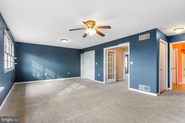 2644 GRANDVIEW PARK DR, York, PA 17408