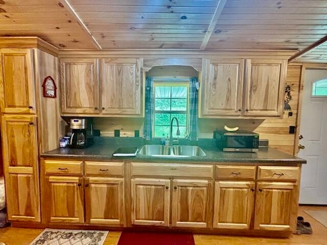 70 Spruce Pine Road, Woollum, KY 40906