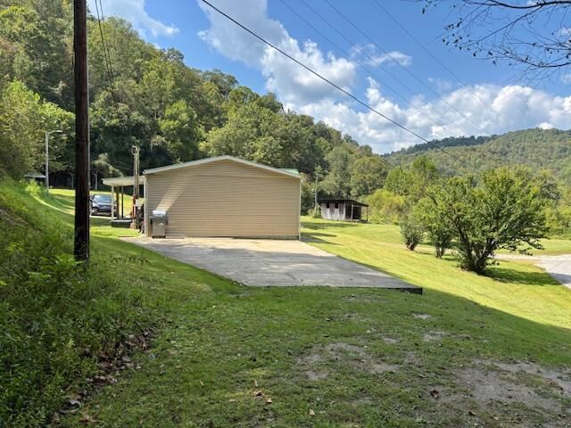 70 Spruce Pine Road, Woollum, KY 40906