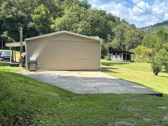 70 Spruce Pine Road, Woollum, KY 40906