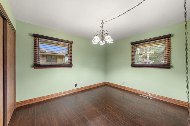 8423 Hohman Avenue, Munster, IN 46321