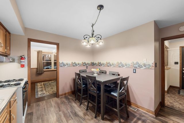 8423 Hohman Avenue, Munster, IN 46321
