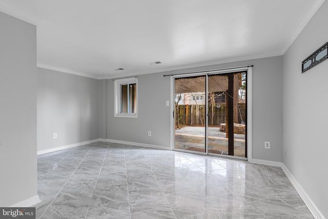 9402 MERRYREST RD, Columbia, MD 21045