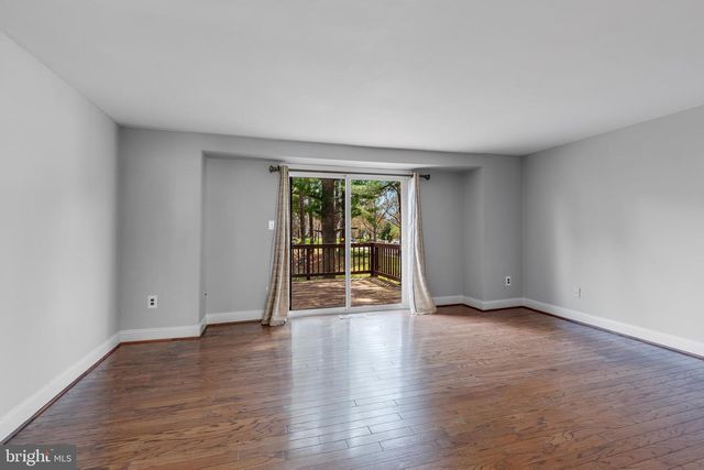 9402 MERRYREST RD, Columbia, MD 21045