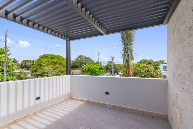 4235 NW 1st Ave, Miami, FL 33127