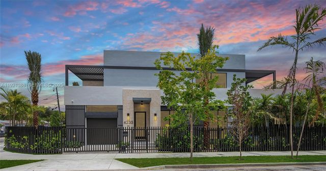 4235 NW 1st Ave, Miami, FL 33127
