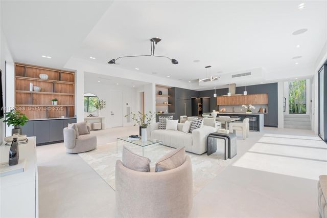 4235 NW 1st Ave, Miami, FL 33127