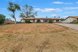 17028 Via Los Caballeros, Riverside, CA 92504