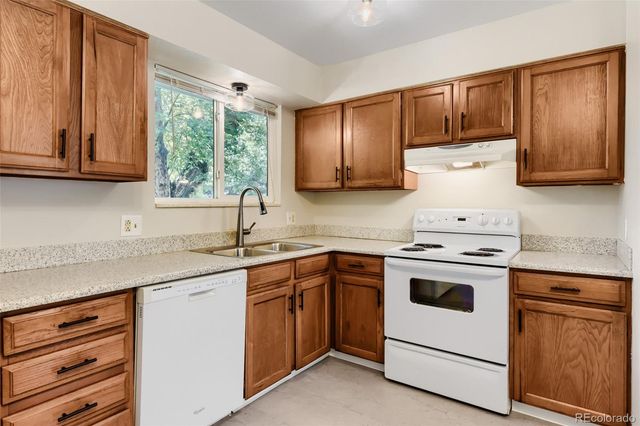 6270 S Fenton Court, Littleton, CO 80123