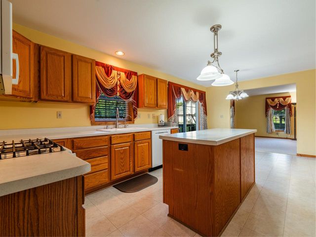 N113W19718 Jamestree ROAD, Germantown, WI 53022