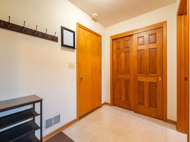 N113W19718 Jamestree ROAD, Germantown, WI 53022