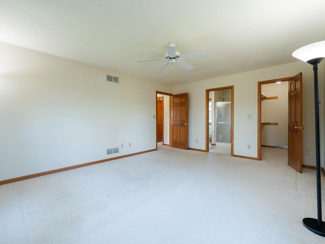 N113W19718 Jamestree ROAD, Germantown, WI 53022