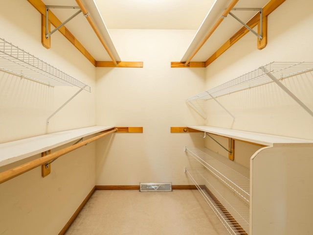 N113W19718 Jamestree ROAD, Germantown, WI 53022