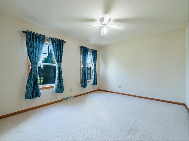 N113W19718 Jamestree ROAD, Germantown, WI 53022