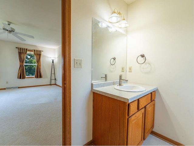 N113W19718 Jamestree ROAD, Germantown, WI 53022