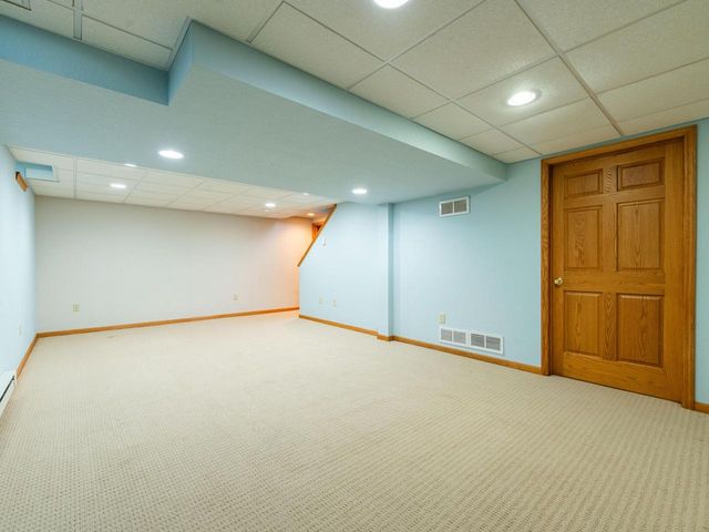 N113W19718 Jamestree ROAD, Germantown, WI 53022