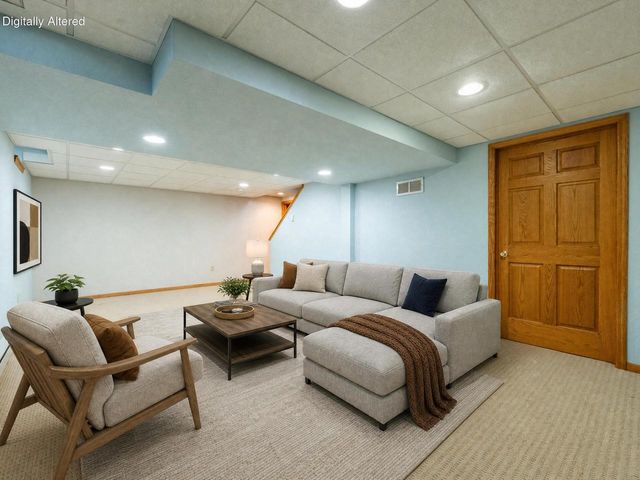 N113W19718 Jamestree ROAD, Germantown, WI 53022