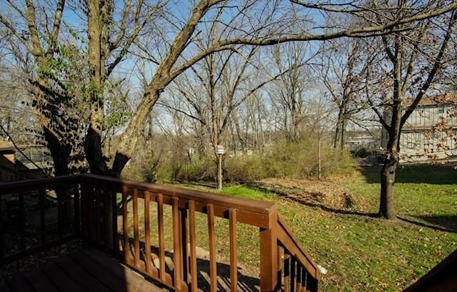 1322 W 24th Street S, Independence, MO 64052