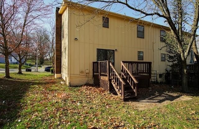 1322 W 24th Street S, Independence, MO 64052