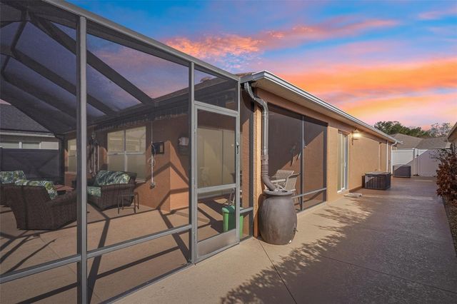 1052 BECKER AVENUE, The Villages, FL 32163