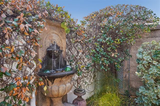 1052 BECKER AVENUE, The Villages, FL 32163