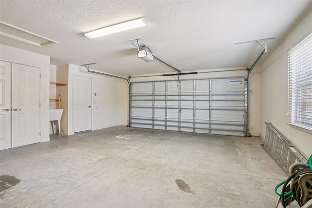 1052 BECKER AVENUE, The Villages, FL 32163