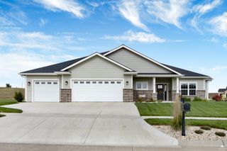 5308 MacNaughton Drive, Manhattan, KS 66503