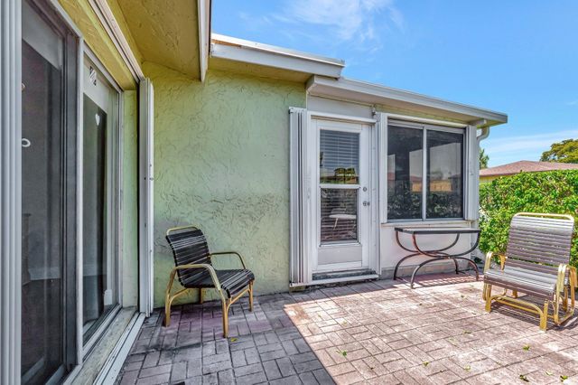 2321 Croton Lane 100-D, Delray Beach, FL 33445