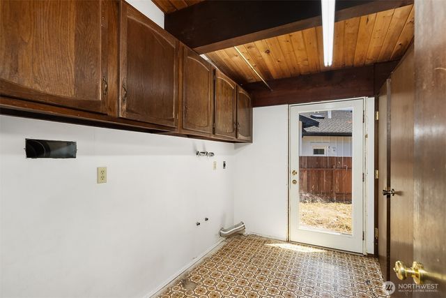 6024 Park Way, Lynnwood, WA 98036