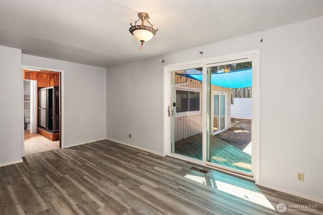6024 Park Way, Lynnwood, WA 98036