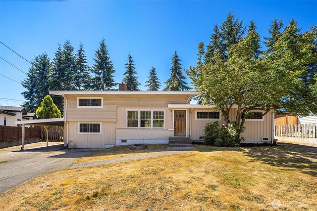 6024 Park Way, Lynnwood, WA 98036