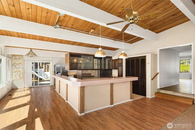 6024 Park Way, Lynnwood, WA 98036