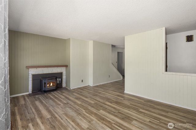 6024 Park Way, Lynnwood, WA 98036