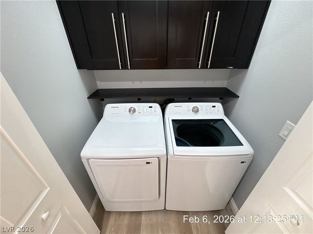 10006 Mardagen Street, Las Vegas, NV 89183