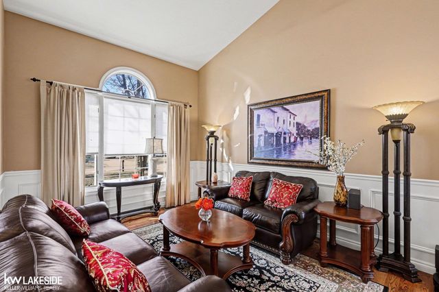 57240 Covington Drive, Washington, MI 48094