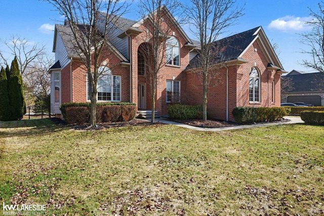 57240 Covington Drive, Washington, MI 48094