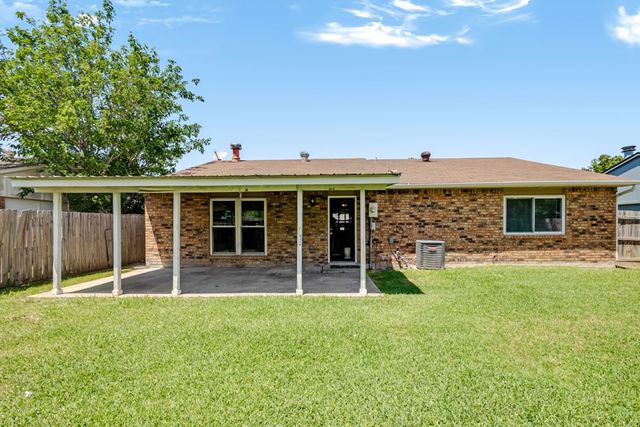5344 Knox Drive, The Colony, TX 75056