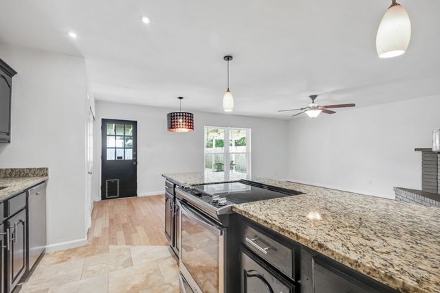 5344 Knox Drive, The Colony, TX 75056