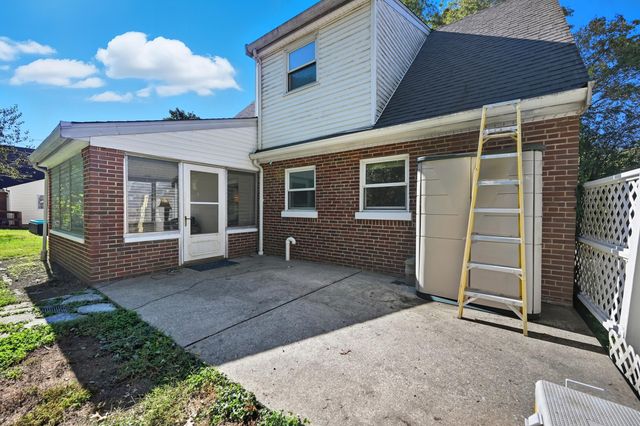 30 Burdsall Avenue, Fort Mitchell, KY 41017