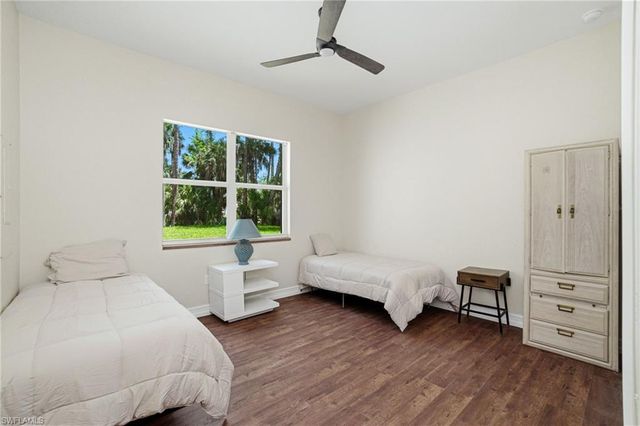 4120 3rd AVE NW, Naples, FL 34119