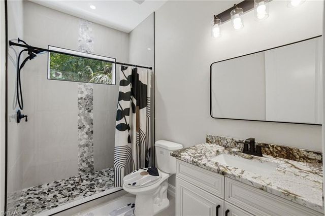 4120 3rd AVE NW, Naples, FL 34119