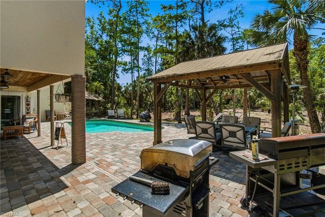 4120 3rd AVE NW, Naples, FL 34119