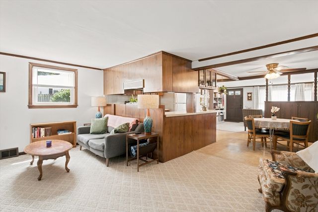 45 Old Country Way, Weymouth, MA 02188