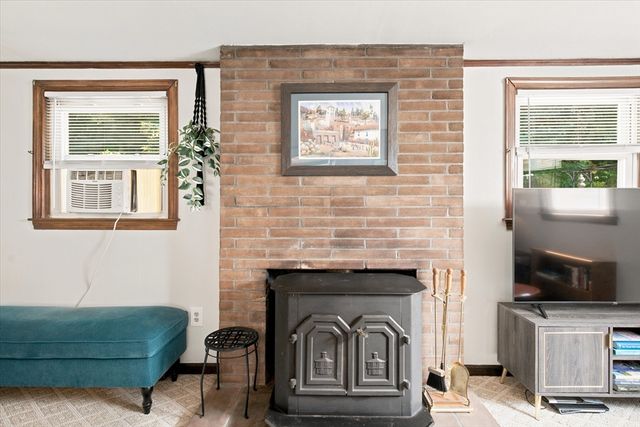 45 Old Country Way, Weymouth, MA 02188
