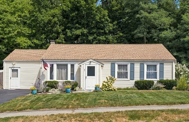 45 Old Country Way, Weymouth, MA 02188