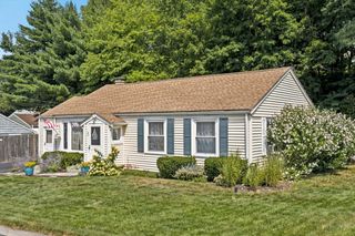 45 Old Country Way, Weymouth, MA 02188