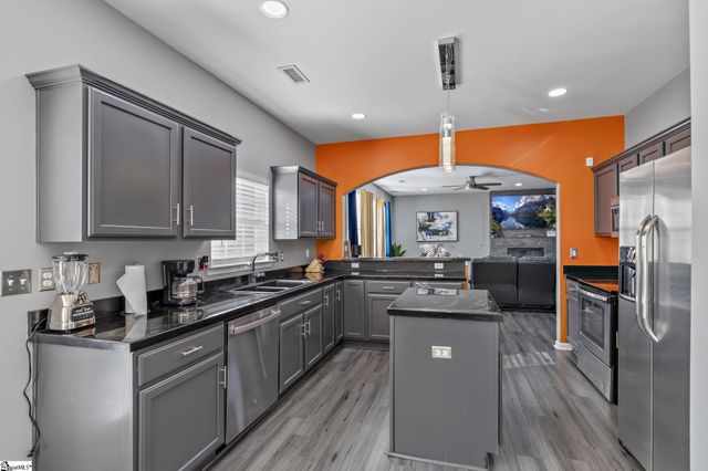 23 Slow Creek Drive, Simpsonville, SC 29681