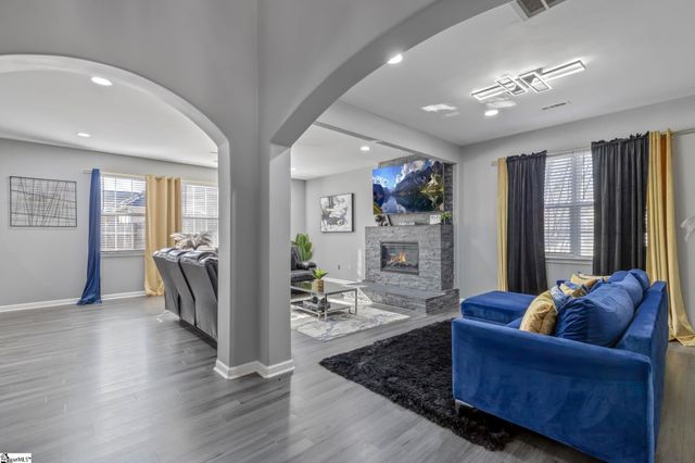 23 Slow Creek Drive, Simpsonville, SC 29681